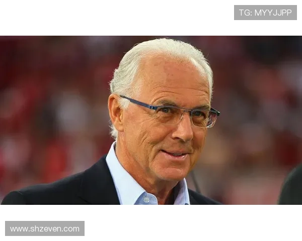 贝肯鲍尔的自由人战术对现代足球战术格局的影响分析